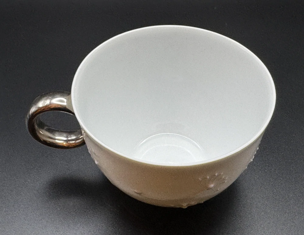 Linhartová Radka: Šálek cappuccino