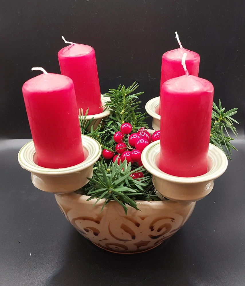 Oršulíková Stanislava: Adventní svícen okrový