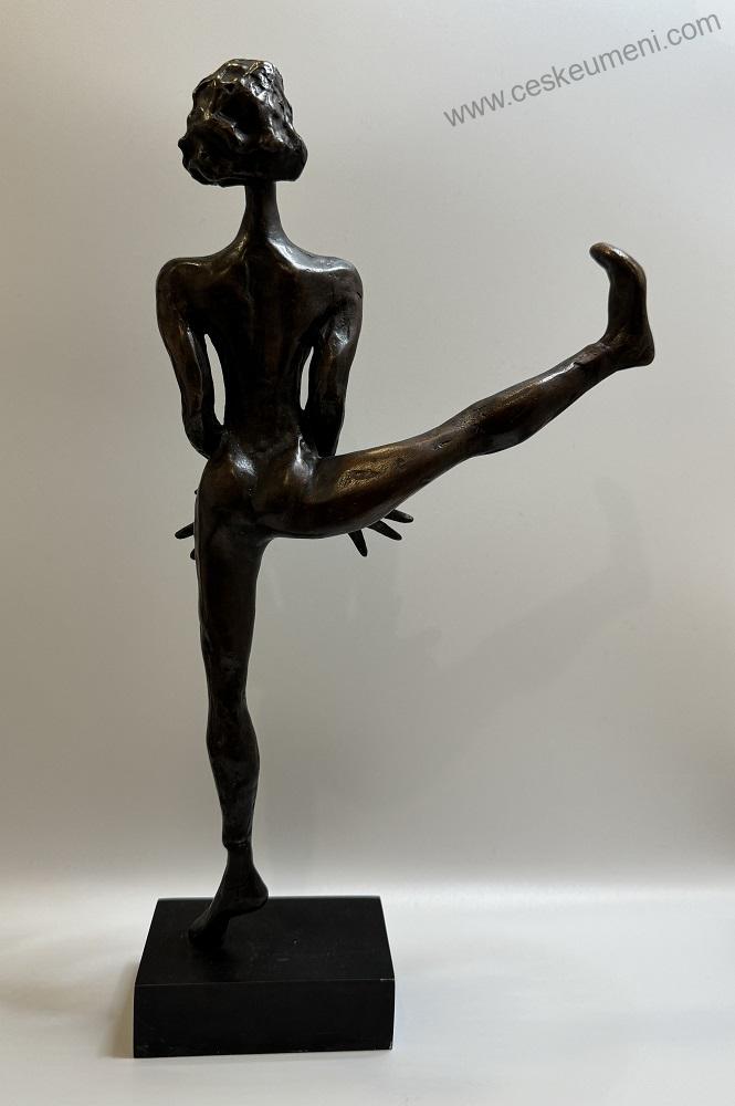 Tomková Towenová Evženie: Jazz dance Majka