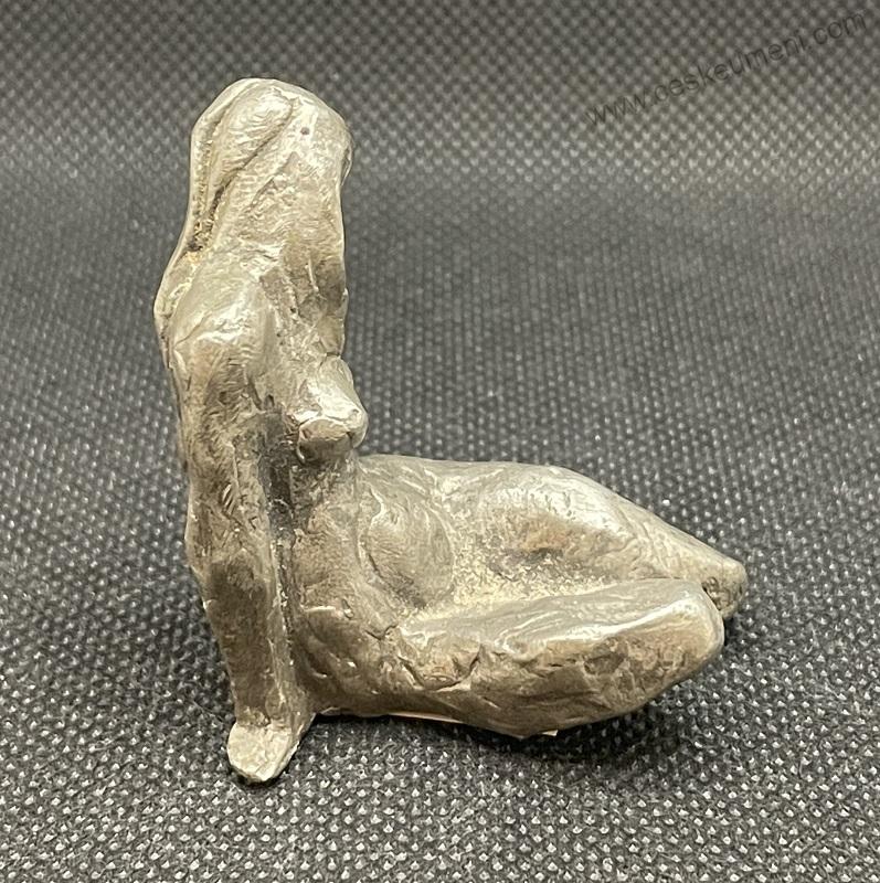 Sukup Otto: Sedící