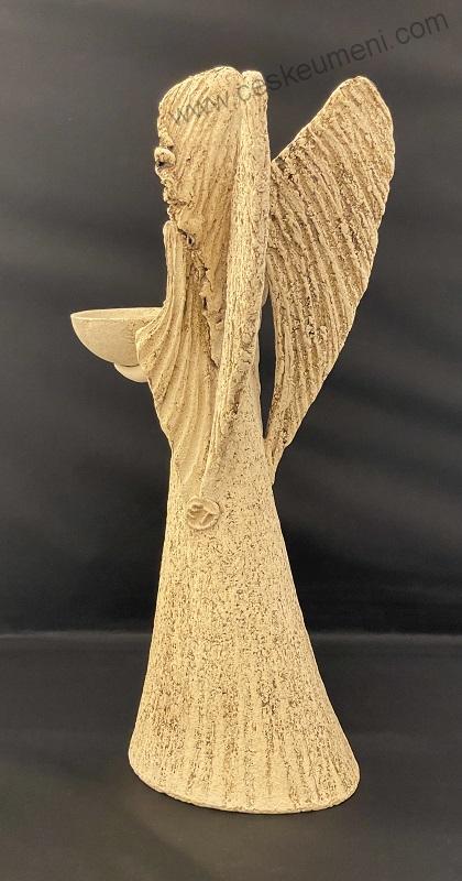 Trbušková Štěpánka: Anděl světlonoš