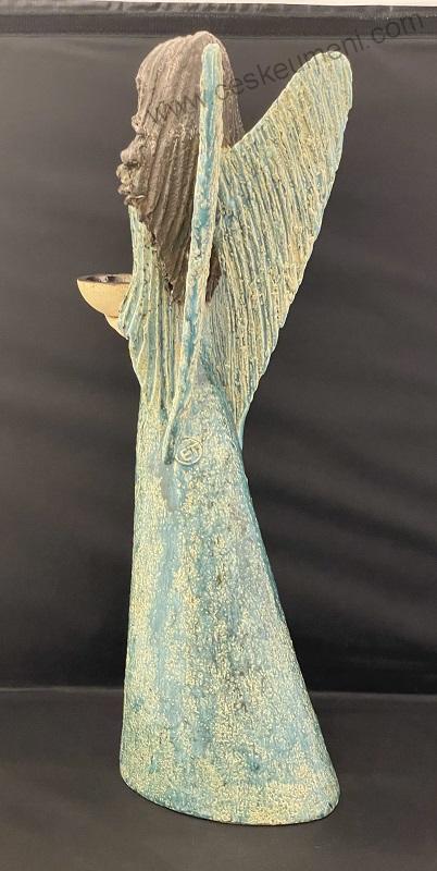 Trbušková Štěpánka: Anděl světlonoš velký