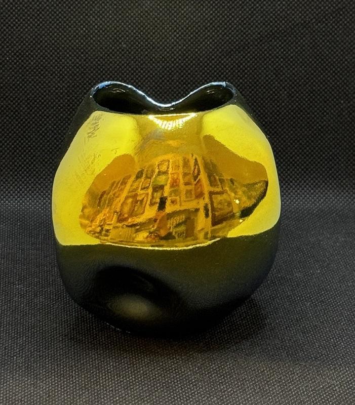 Šedina Roman: Vázička IV.