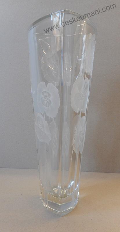 Žampach atelier: Vlčí máky - váza triangl