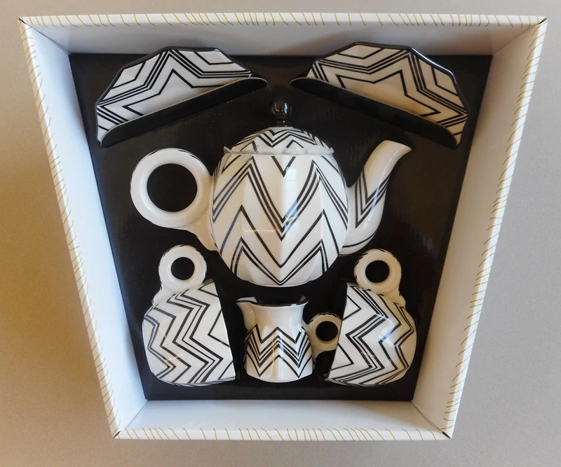 GOLDFINGER porcelán: Souprava ŠÁRKA - černý cik - cak