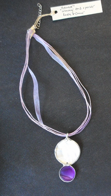 Brůnová Radka: náhrdelník  - Fialová