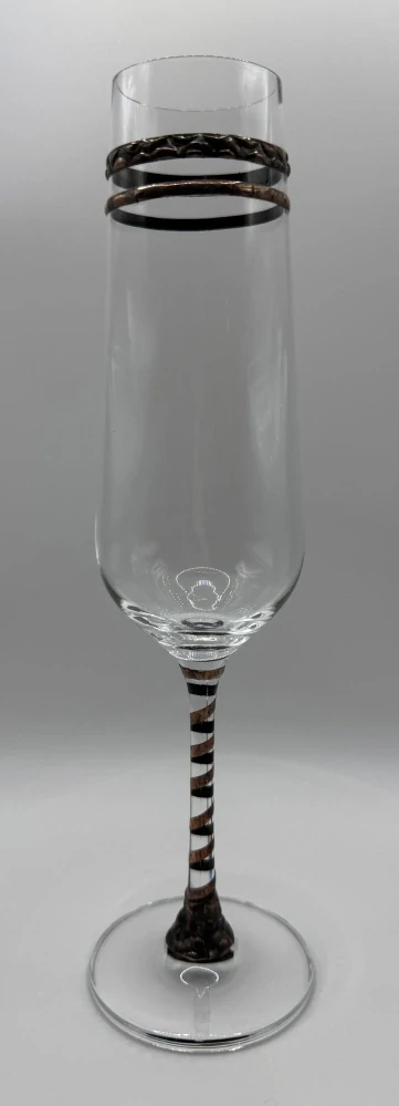 Machová Zuzana: Sklenice - víno úzká