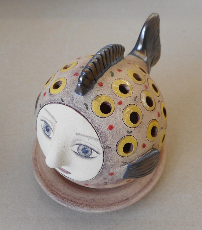 Charwotová Lenka: Ryba - svícen 