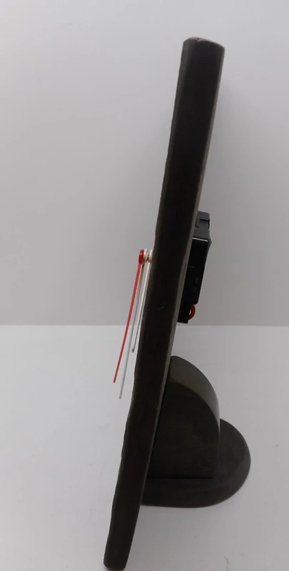 Doucha Jiří: Hodiny stolní