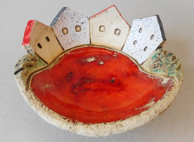 Trbušková Štěpánka: Miska 4 domečky