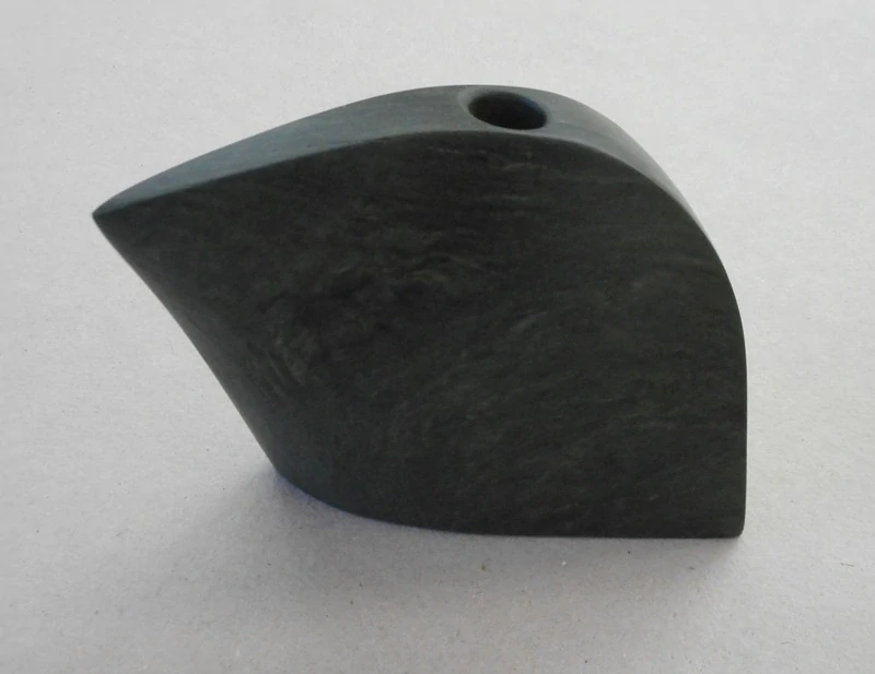 Doucha Jiří:  Vázička z břidlice