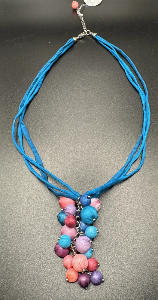 Ammerová Bohumila: Náhrdelník hrozen - modrý