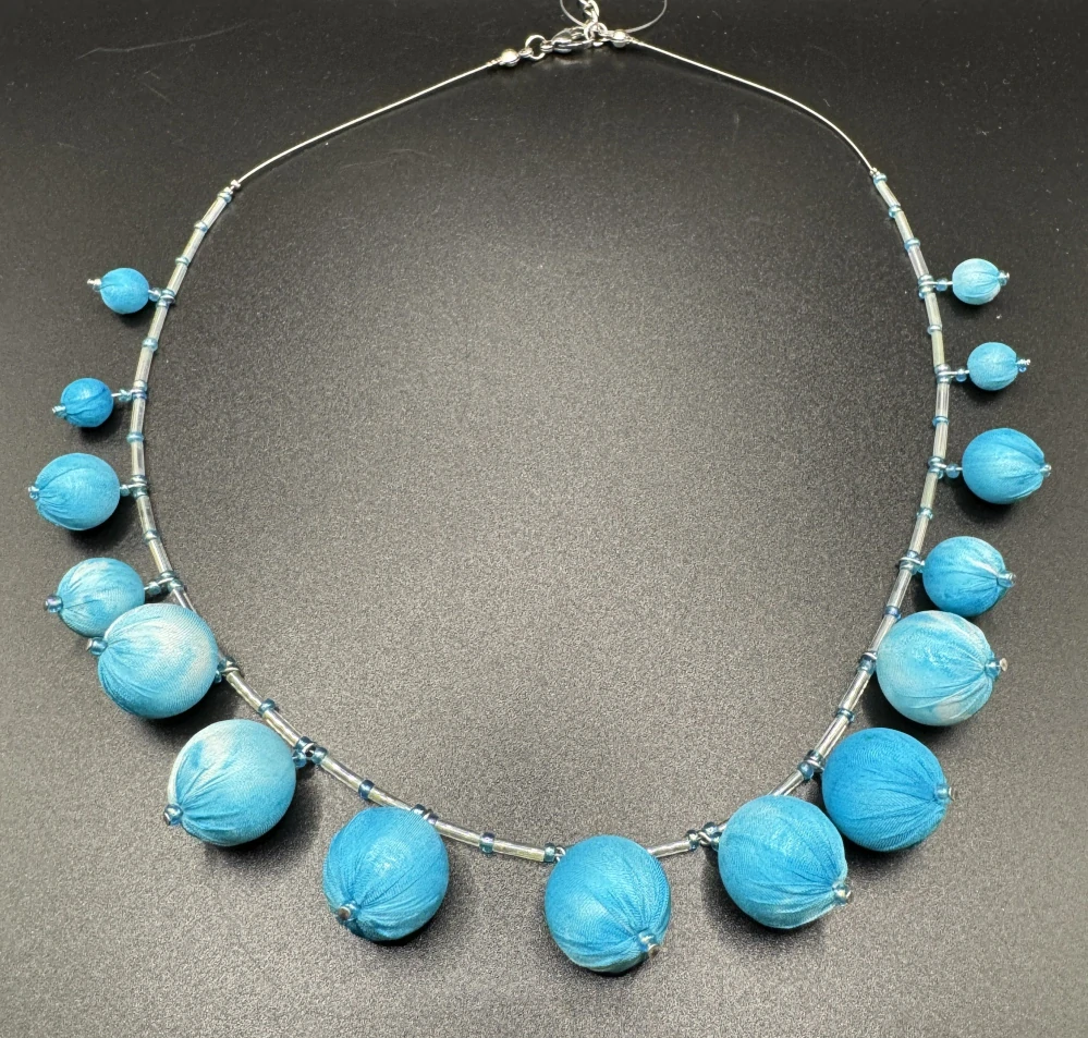 Ammerová Bohumila: Náhrdelník kuličky visací - modré