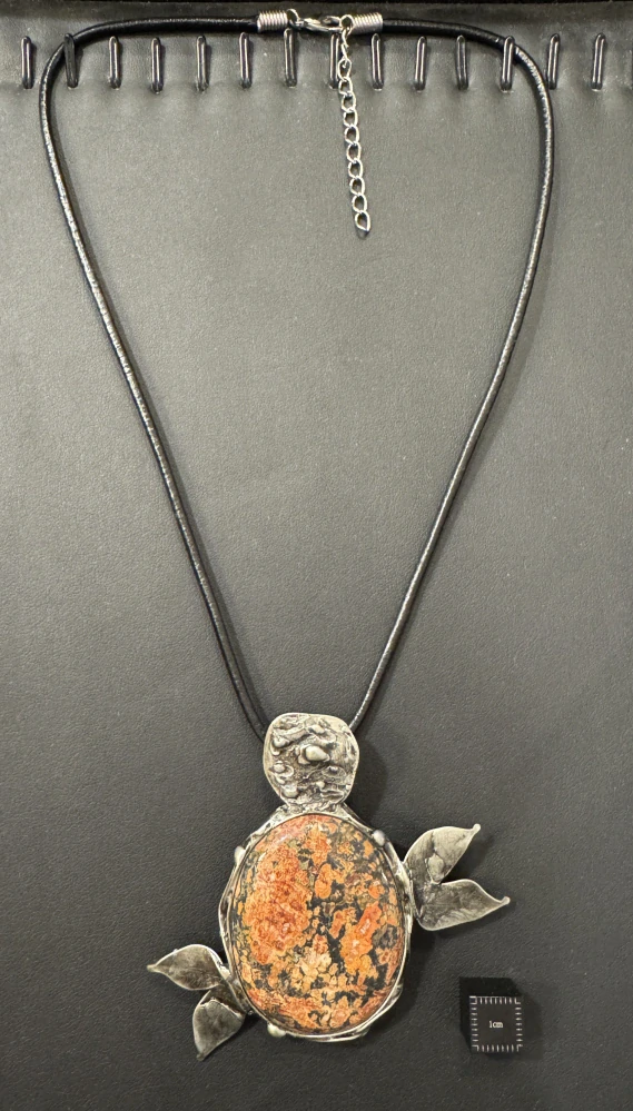 Brůnová Radka: Náhrdelník - Růže