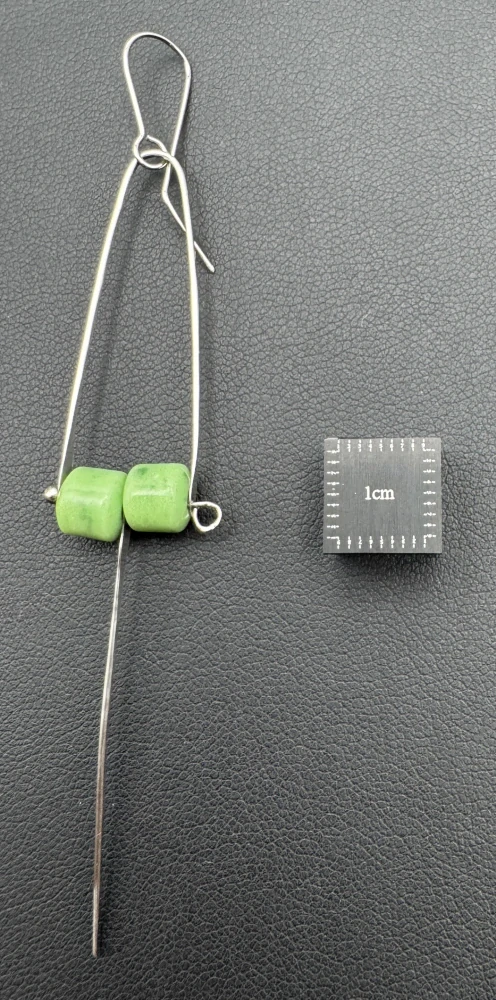 Lavičková Hana: Náušnice