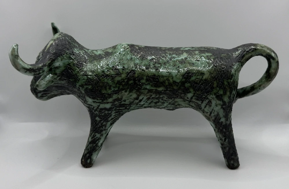 Alferiová Alena: Býk