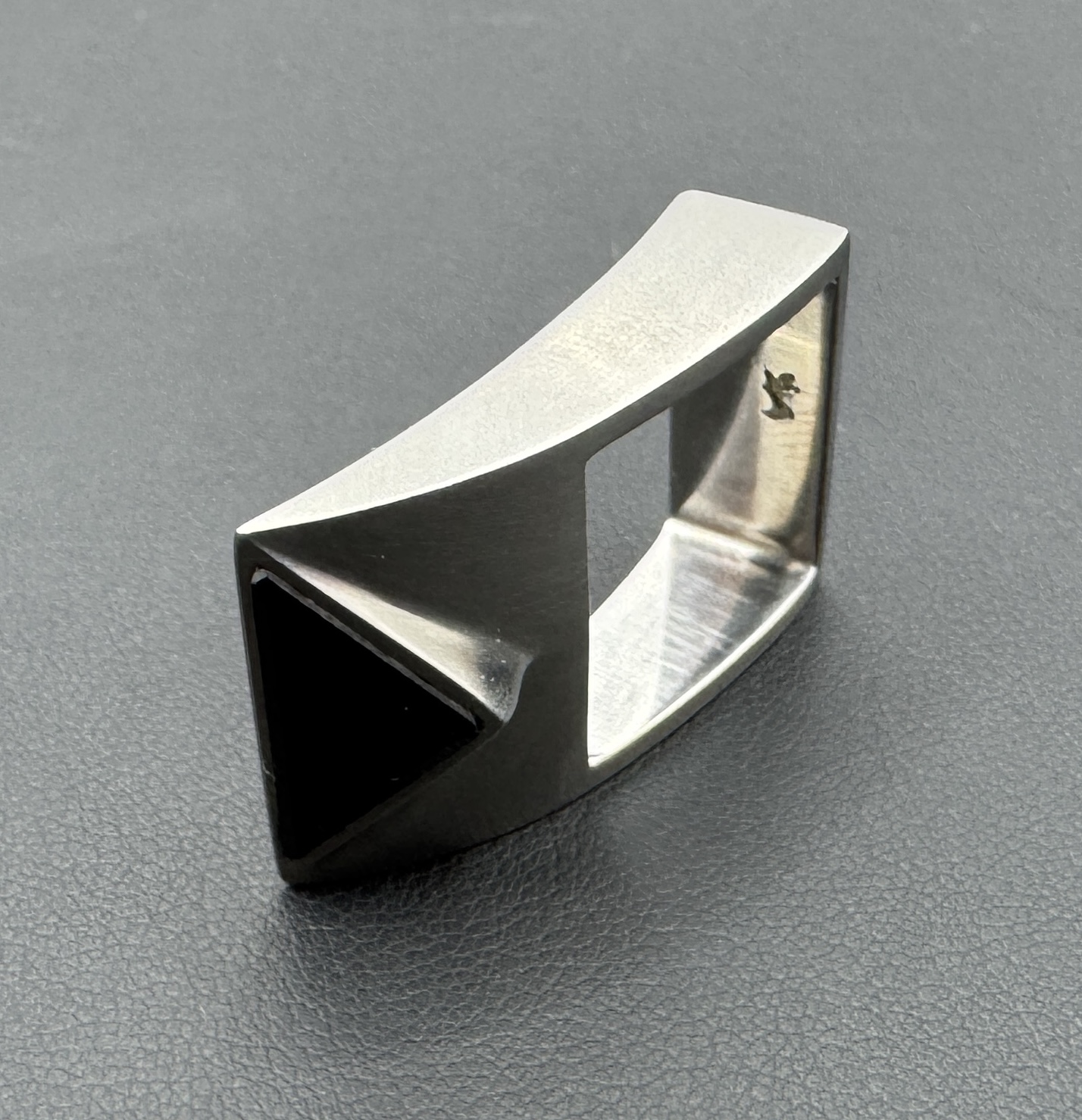 Štěpánek Miroslav: Prsten s onyxem