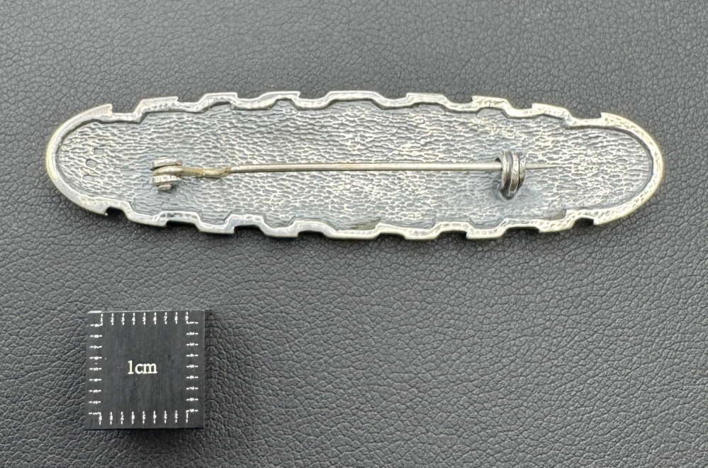 Mašková Zuzana: Brož - Ovál