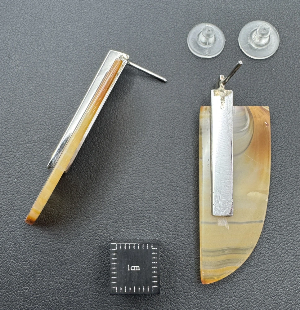 Votipka Karel: Náušnice - Achát