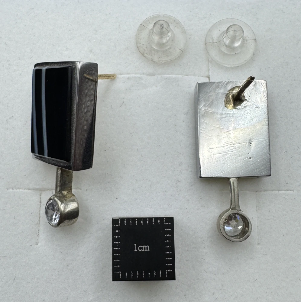 Votipka Karel: Náušnice - Onyx