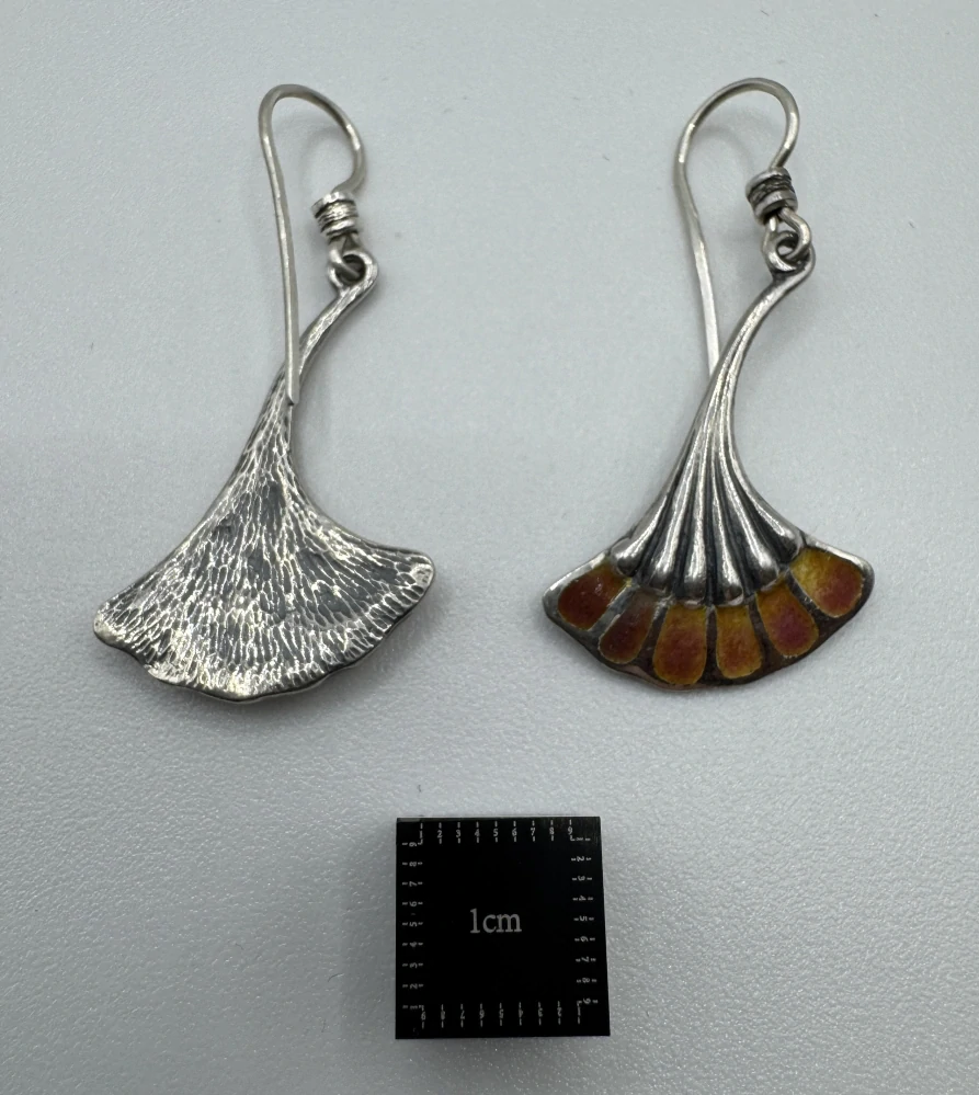 Mašková Zuzana: Náušnice - Kolotoč