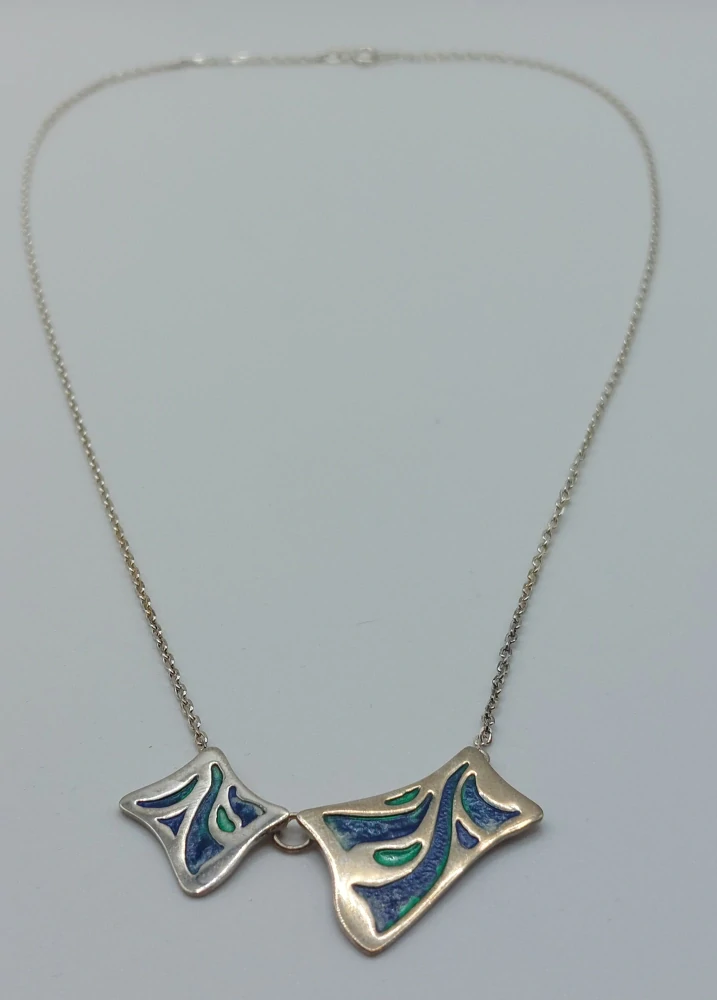 Ebermannová Hana: Náhrdelník - Dvojdílný