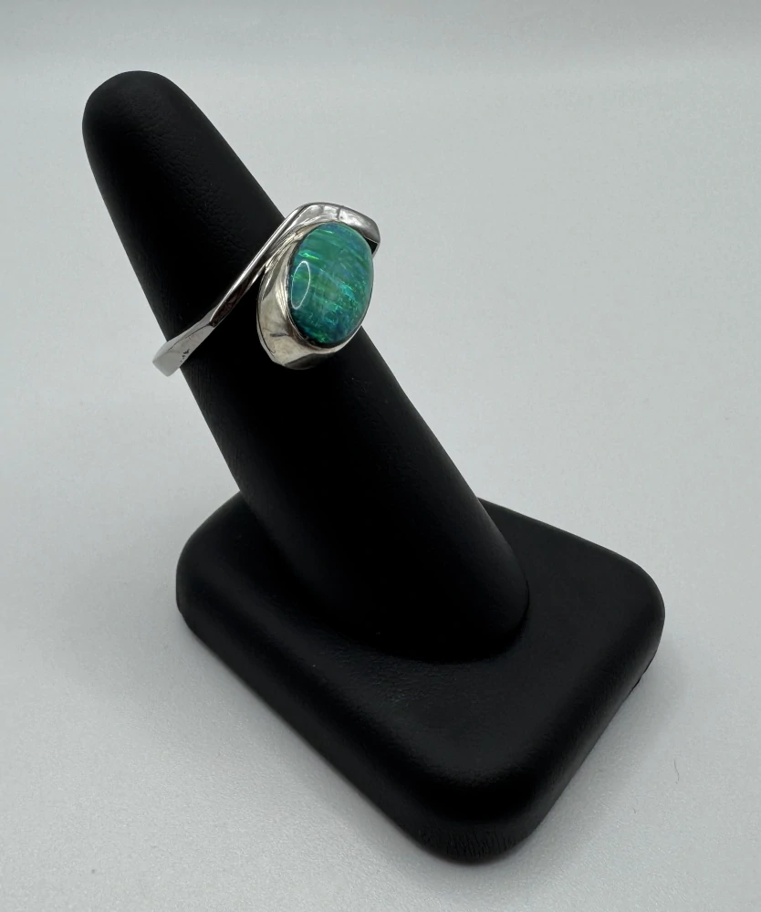 Votipka Karel: Prsten