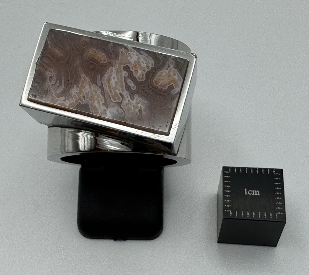 Votipka Karel: Prsten