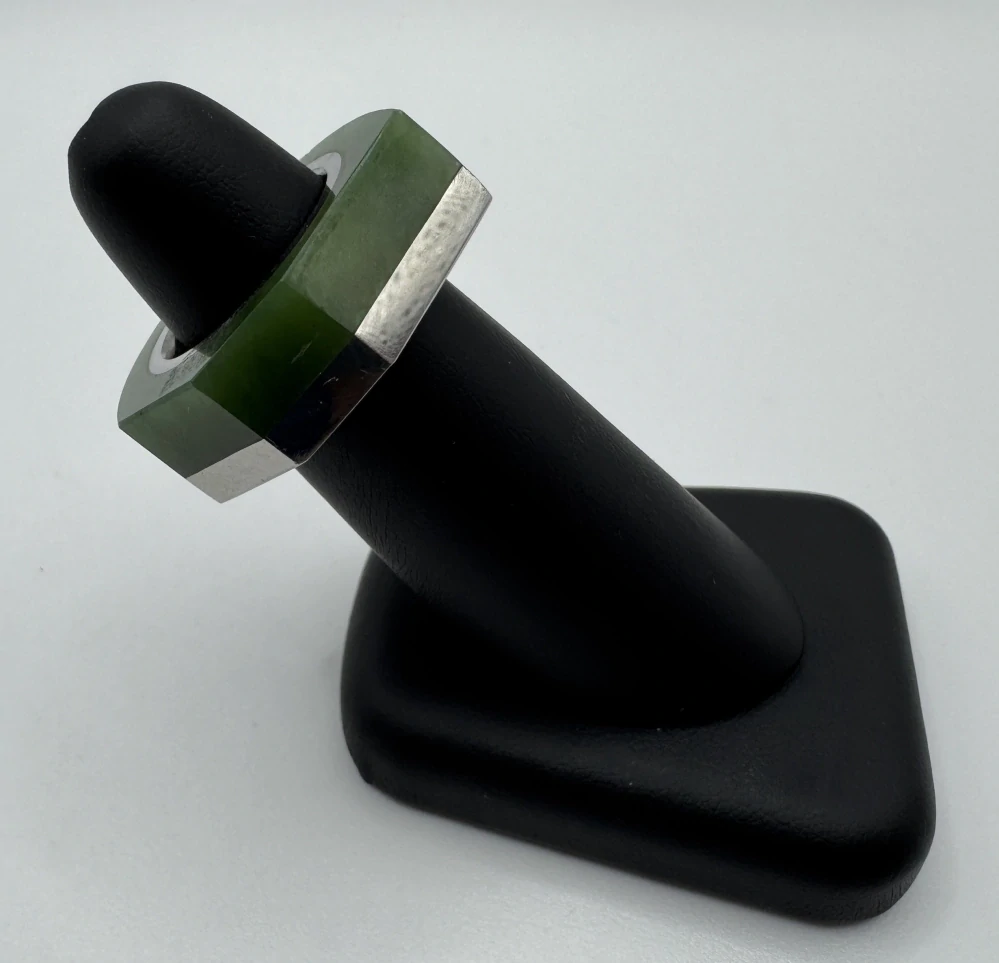 Votipka Karel: Prsten