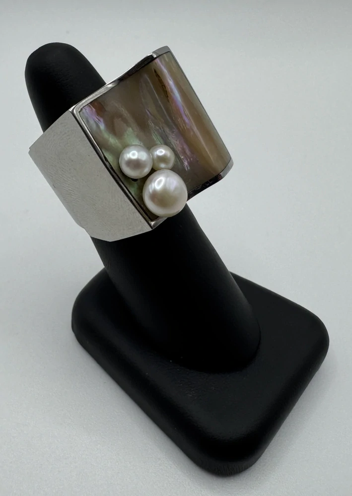 Votipka Karel: Prsten