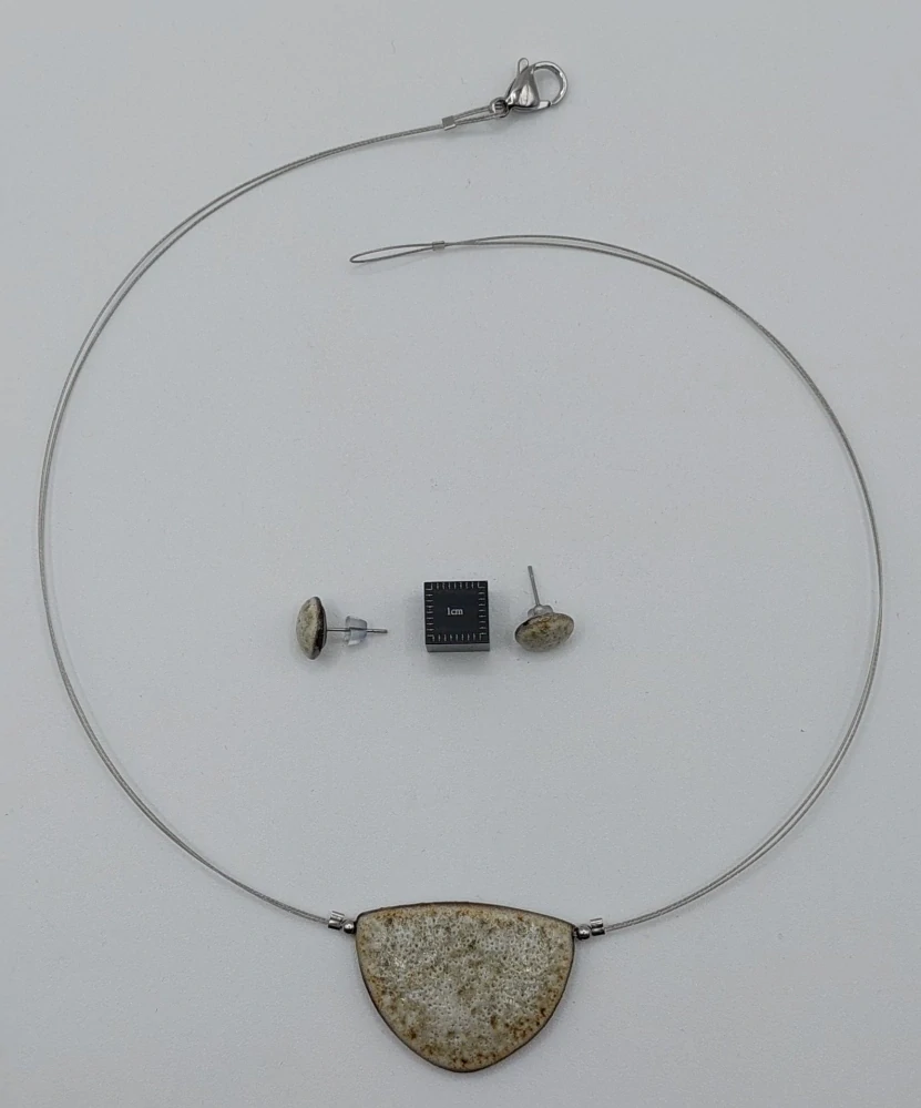 Komárková Lea: Set (béžový)