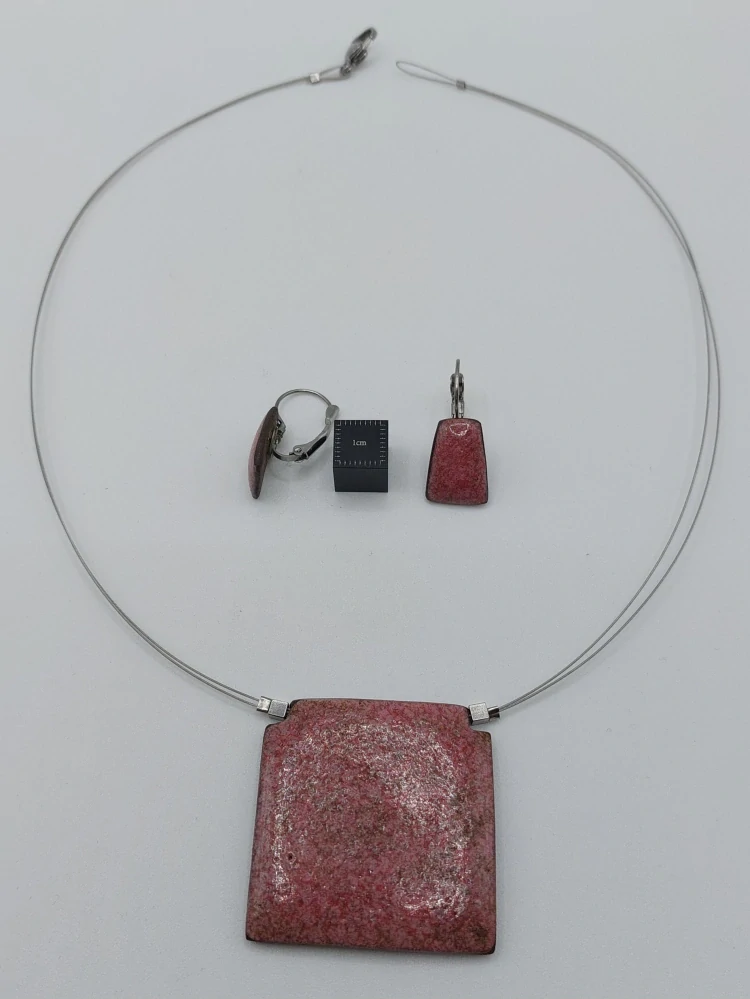 Komárková Lea: Set (starorůžový)