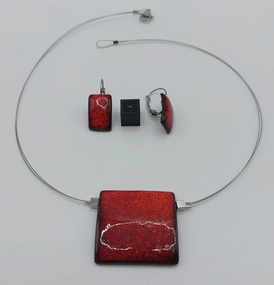 Komárková Lea: Set (červený)