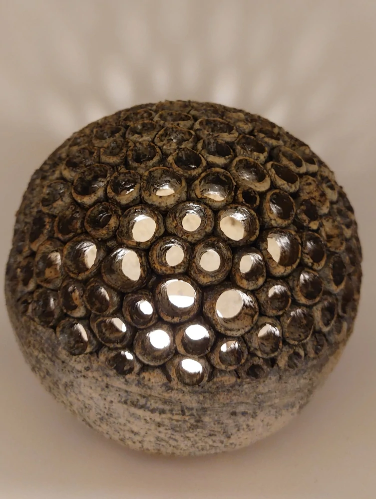 Hejhalová Veronika: Korál - světelný objekt - větší