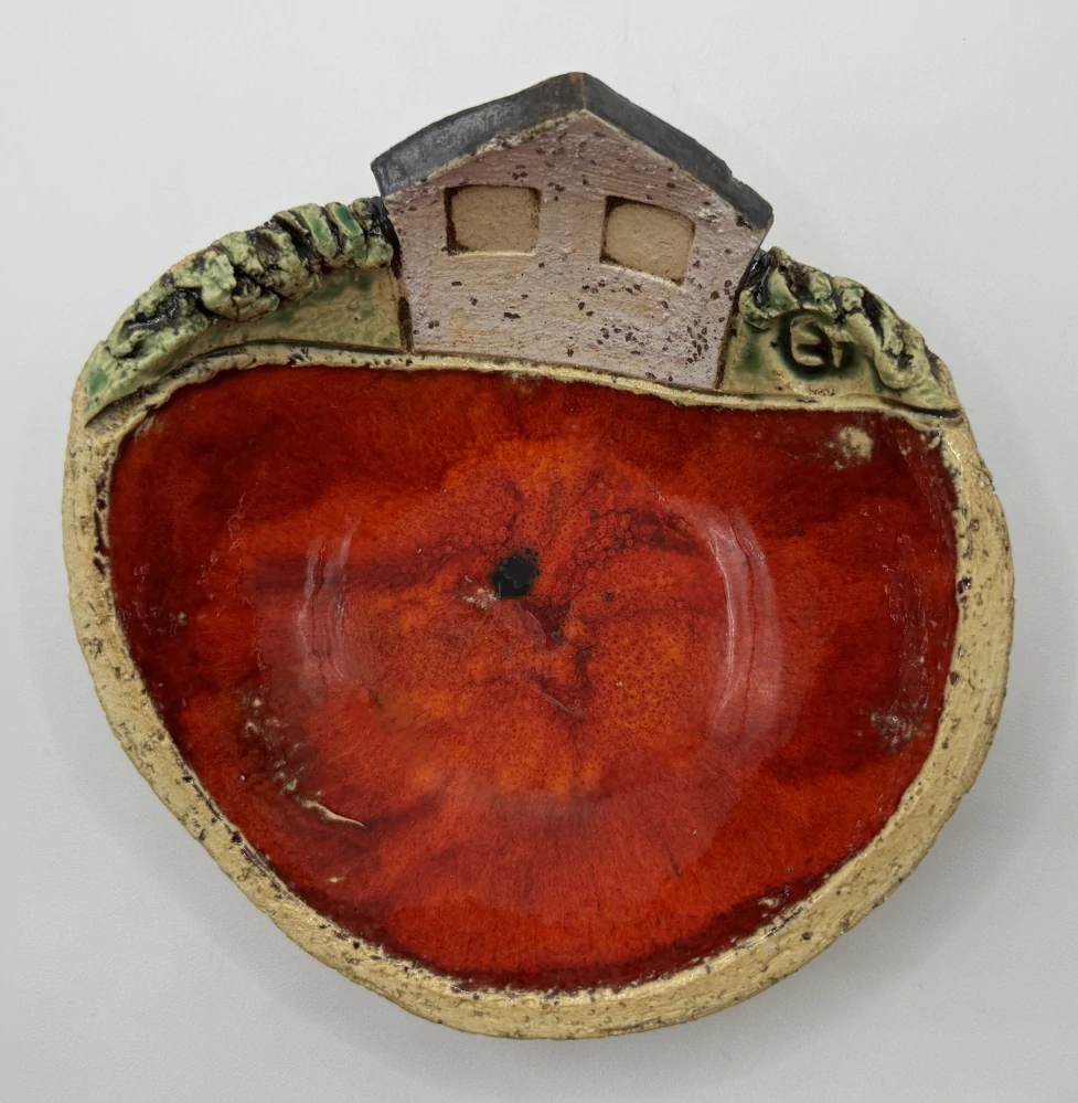 Trbušková Štěpánka: Miska s domky (E)