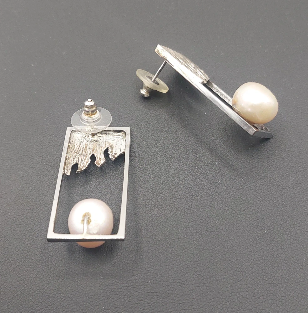 Votipka Karel: Náušnice - Perla