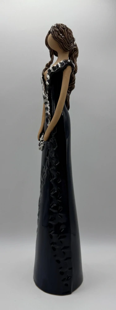 Dudychová Alena: Dívka v tmavých šatech