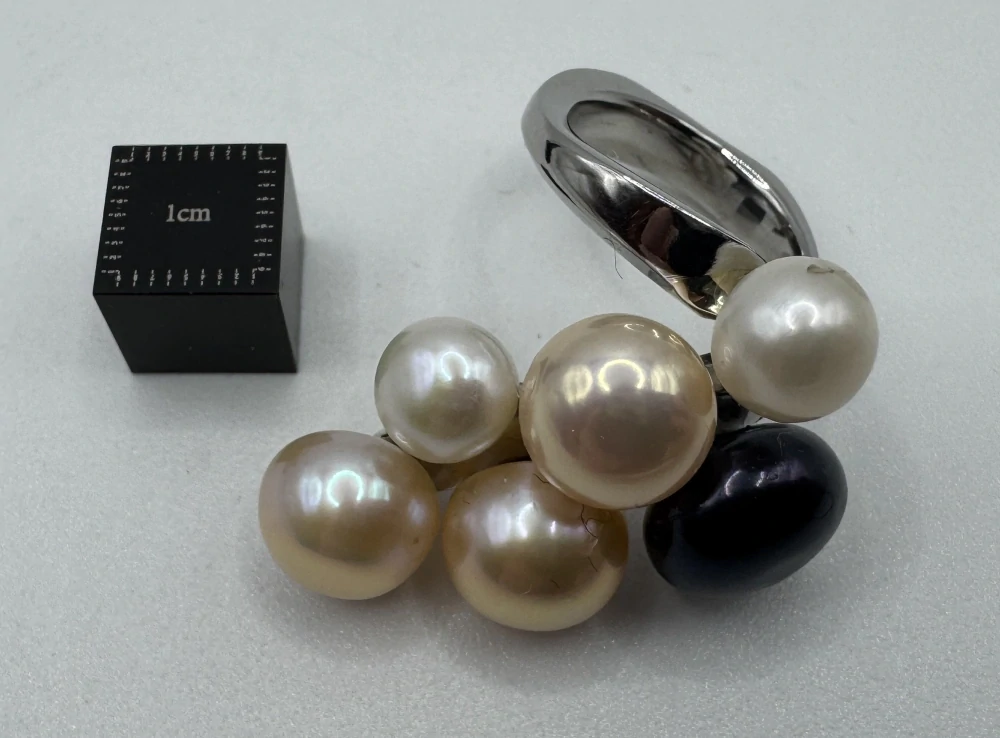 Votipka Karel: Prsten šest perel