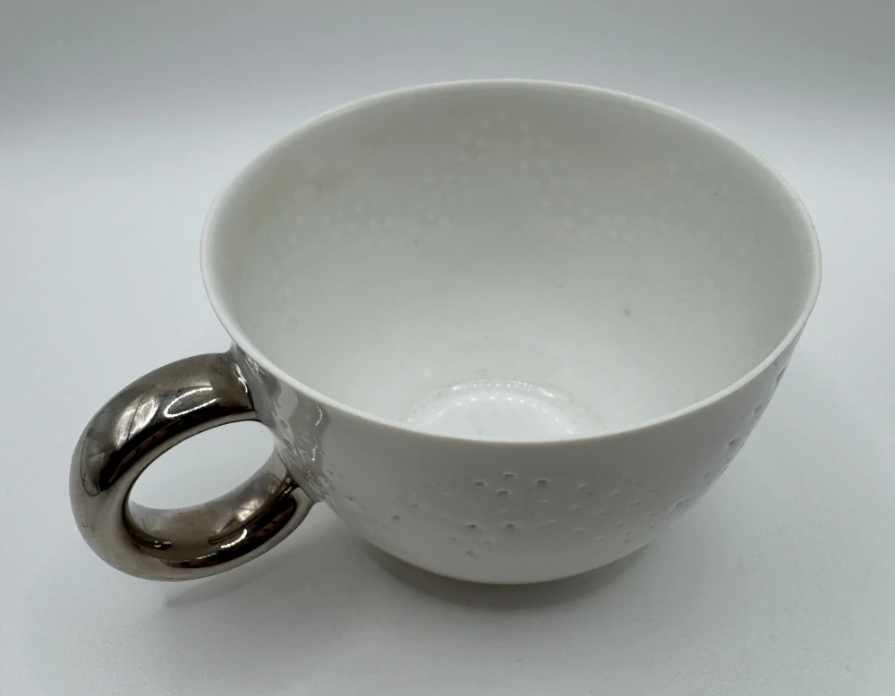 Linhartová Radka: Šálek DAN