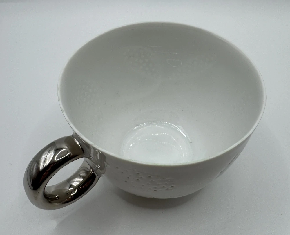 Linhartová Radka: Šálek DAN listí