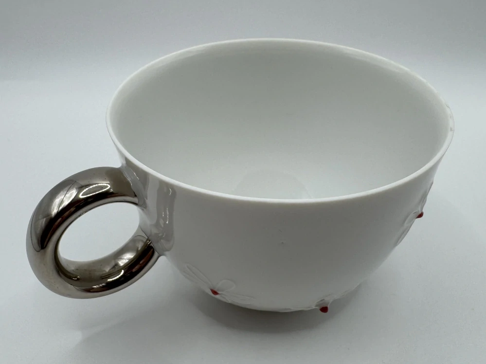 Linhartová Radka: Šálek DAN kytičky