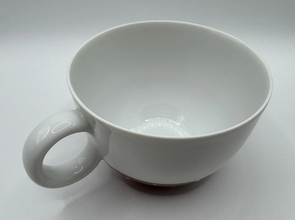 Linhartová Radka: Šálek DAN červený pruh