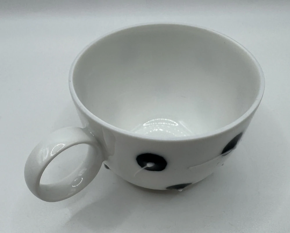 Linhartová Radka: Šálek piccolo lízátko