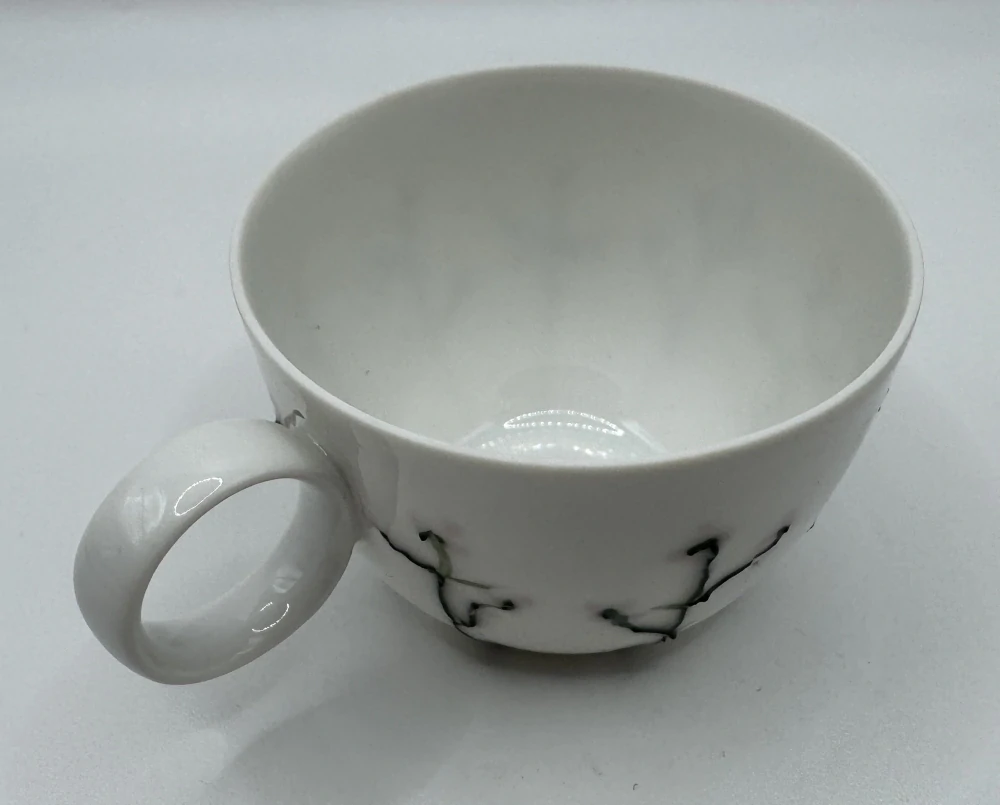 Linhartová Radka: Šálek piccolo popínavý