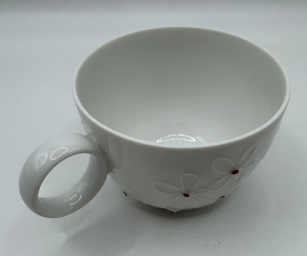 Linhartová Radka: Šálek piccolo kytička