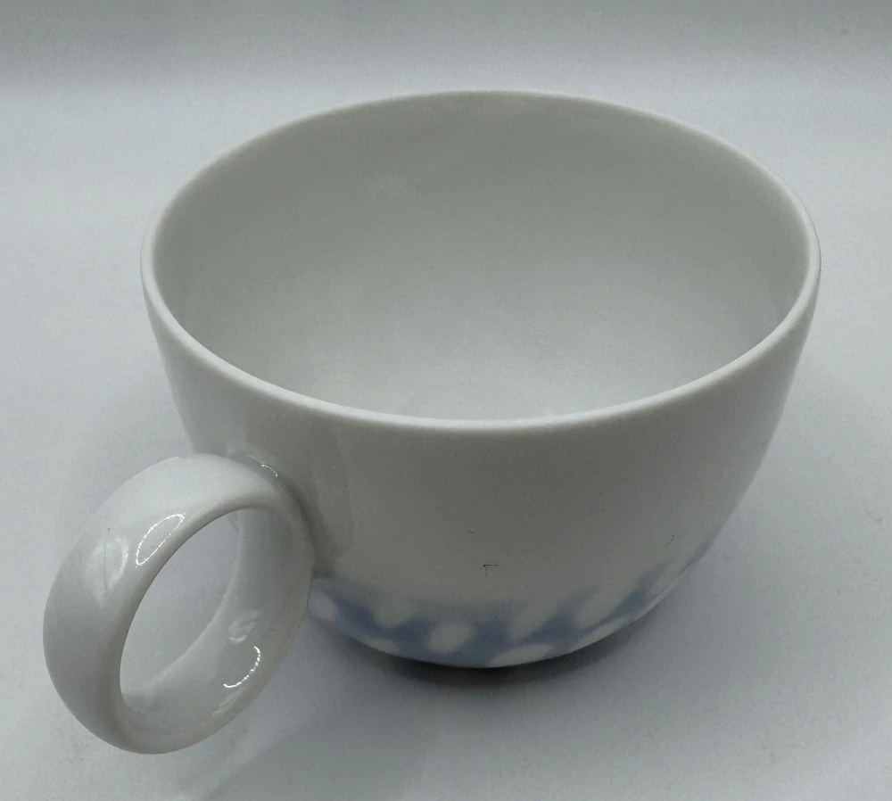 Linhartová Radka: Šálek piccolo modrobílé vrypy I.