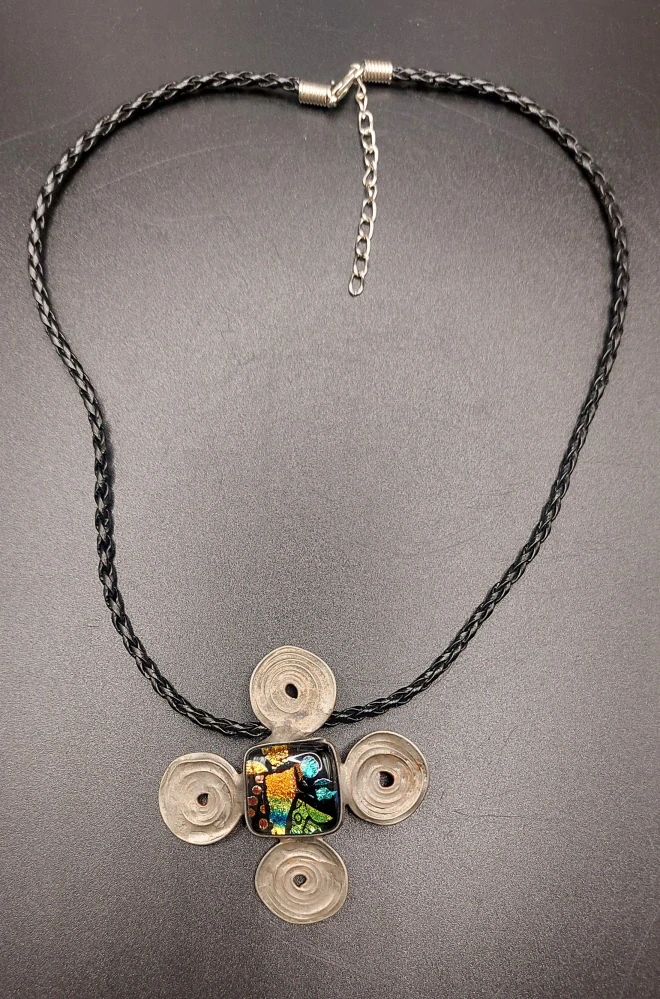 Brůnová Radka: Náhrdelník - Živly