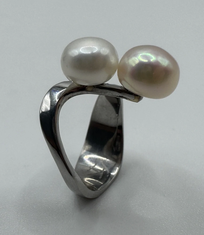 Votipka Karel: Prsten