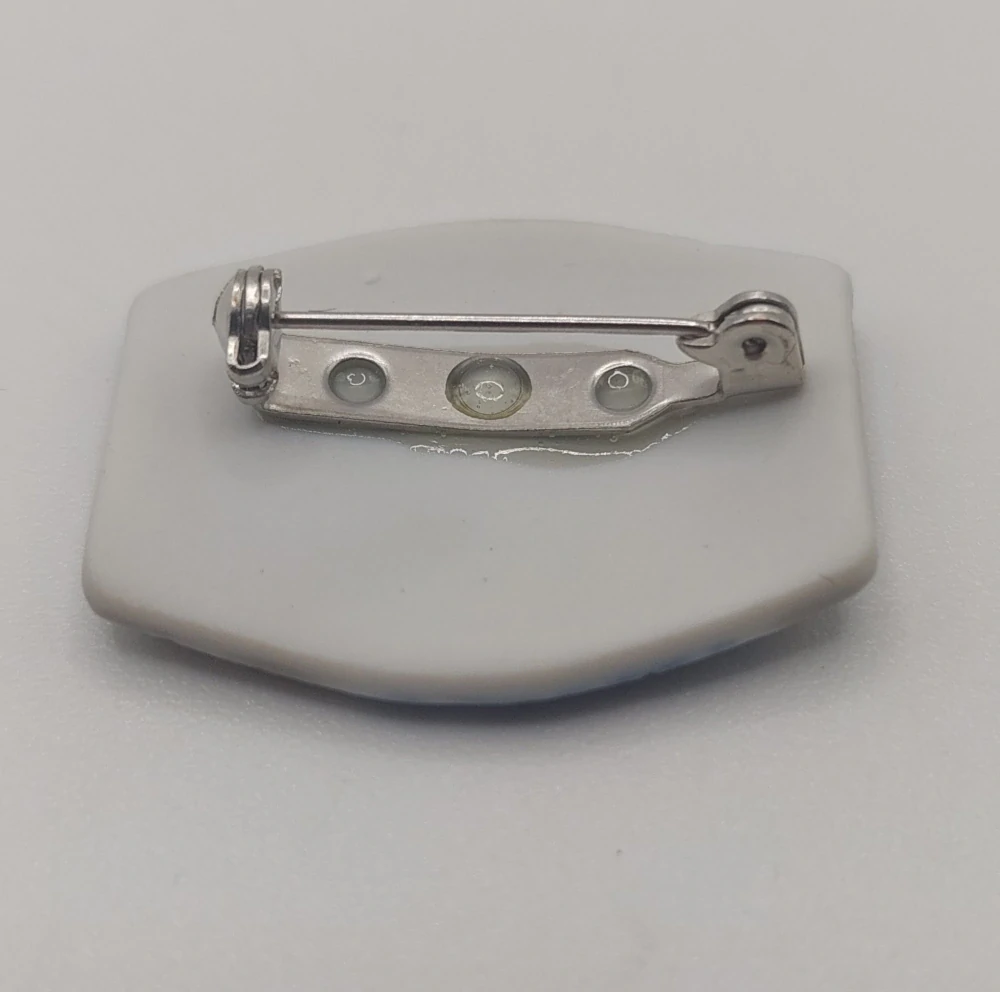 Motlíková Zuzana: Brož (abstraktní)