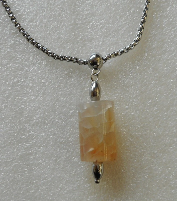 Horová Růžena: Náhrdelník - jaspis